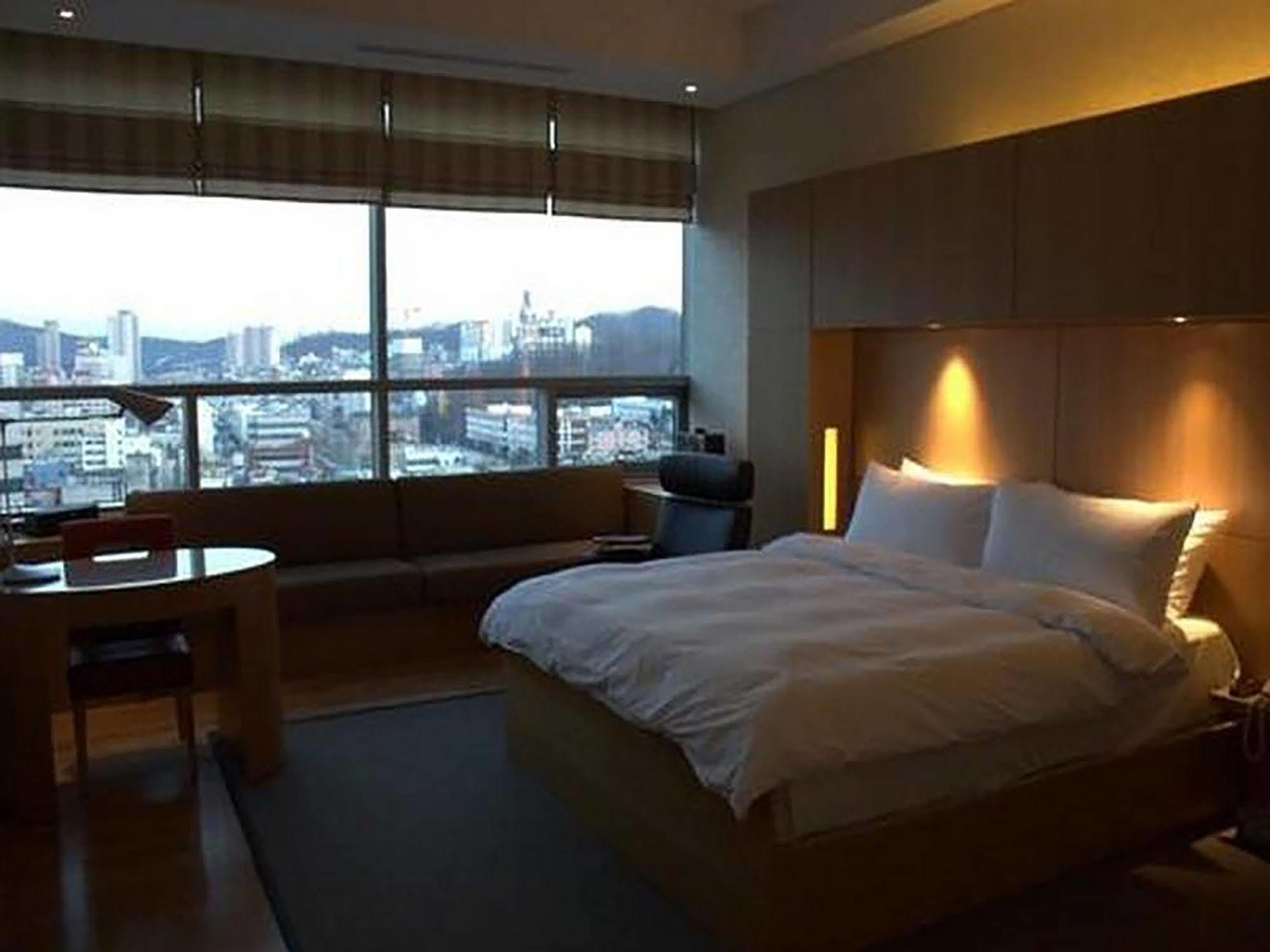 Daegu Grand Hotel Exterior foto